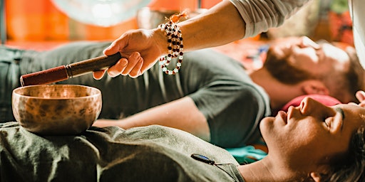 Imagem principal de Sound Bath in the Garden on May 4th