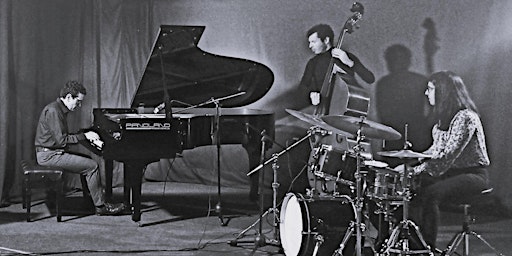 Imagem principal de Luigi Maria Maesano Trio / Jazz