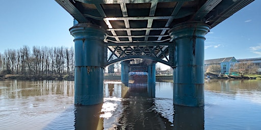 Narrow Boat Trips (1hr) From Boatyard boulders  primärbild