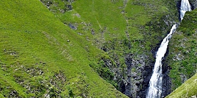 Immagine principale di The Hike Up Grey Mare's Tail 