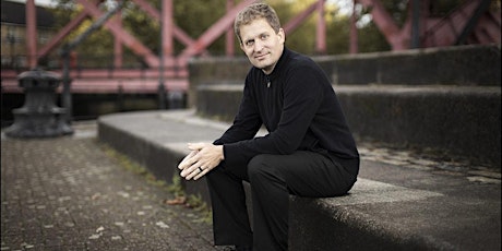 Pianist Andrew Armstrong