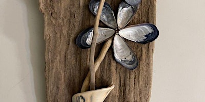 Image principale de Muscle Shell Flower Craft