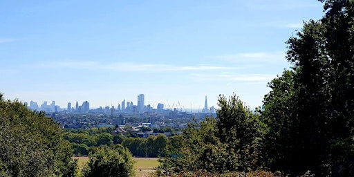 Primaire afbeelding van North to South London Trail - Long Distance Walk Across London - Day 1