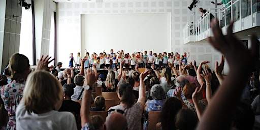 Hauptbild für Mitsingkonzert - "Sing mit! Weltmusik für Groß und Klein"