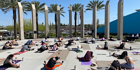 Pilates in the Amphitheater | lululemon Arrowhead Towne Center