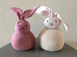 Image principale de Making sock Bunnies/Chickens/Sheep