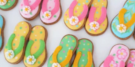 Flip Flop Cookie Decorating | Brenda Dwyer, instructor primary image