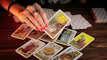 Hauptbild für Beginner Tarot Class at Witchy Yoga Girl