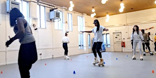 Imagem principal de Adult Beginners: Core Roller Skating Skills 8 Week Course [Islington]