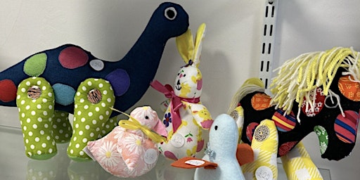 Primaire afbeelding van Kids Sew Your Own Soft Toy Workshop with Scandagoo