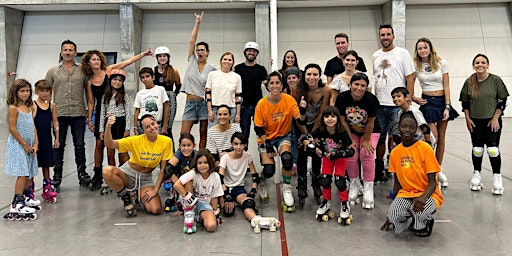 Imagem principal de ROLLER SKATING - Friends, Family & Kids - 3pm-5pm