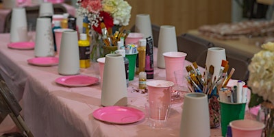 Imagen principal de Boozy Brushes X Allie May Boutique | Sip & Paint Ceramic Flower Vases