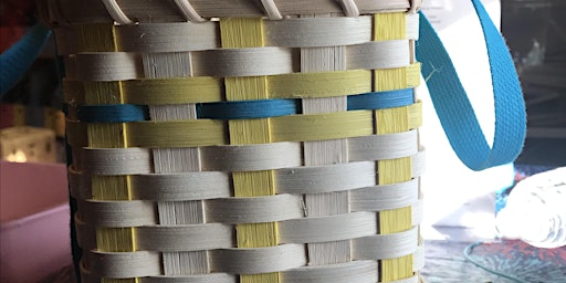 Hauptbild für Library Basket  weaving