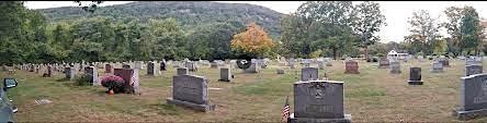 Primaire afbeelding van FREE TOUR: Easthampton’s St. Stanislaus Bishop and Martyr Cemetery