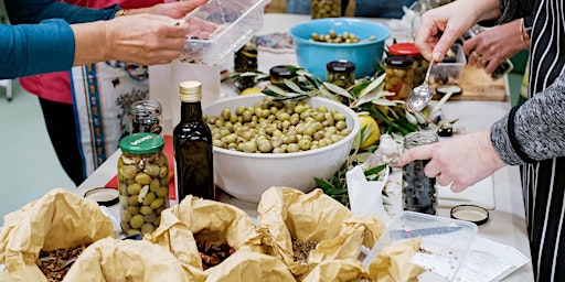 Primaire afbeelding van Festive Olive Curing Mini Workshop at the PERTH ITALIAN FESTIVAL