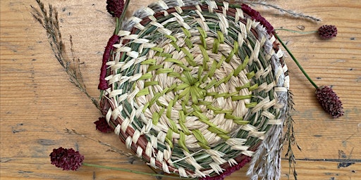 Basketweaving - Coiling with raffia  primärbild
