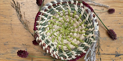 Basketweaving - Coiling with raffia primary image