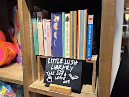 Little Lush Library  primärbild
