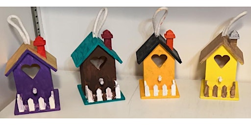 Primaire afbeelding van Community Service: Weekend Take & Make DIY To-Go: Birdhouses!