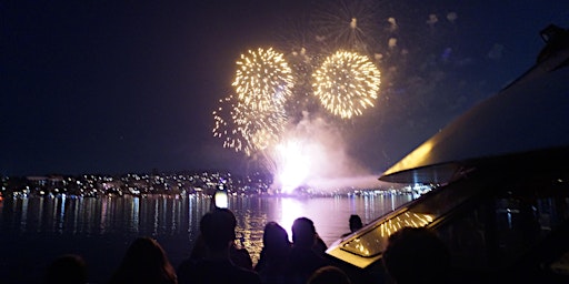 Imagem principal do evento Fourth of July Fireworks Dinner Cruise
