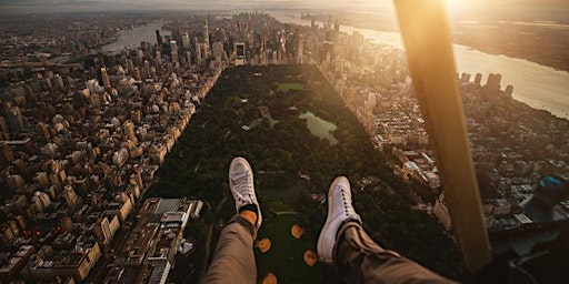 Imagen principal de SUNSET DOORS-OFF HELICOPTER TOUR 2024 | NYC