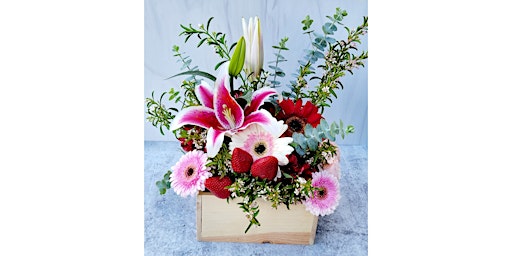 Mother's Day! Rocky Pond Winery, Woodinville- Floral Centerpiece primary image