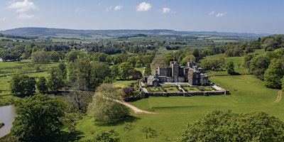 Primaire afbeelding van Powderham Castle Naked Heart Walk