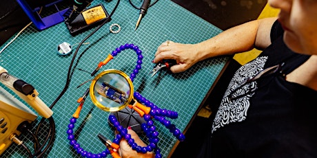 Electronics Bench Induction