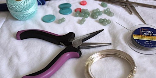 Imagem principal do evento Jewellery Making for Beginners - Arnold Library - Adult Learning