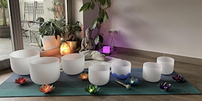 Pranayama & Sound Healing with Laura Piai primary image