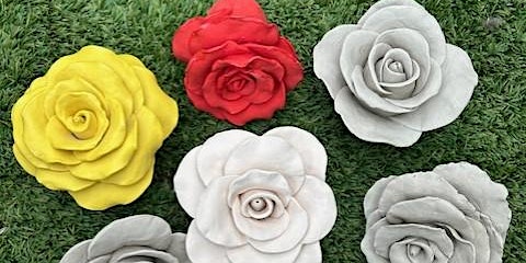 Imagem principal de Hand Built Ceramic Rose Workshop