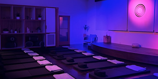 Imagen principal de Awaken Your Senses - a Scent and Sound Bath Immersive Experience