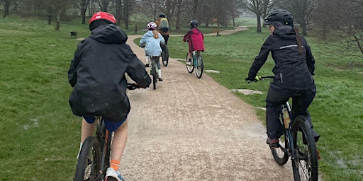 Primaire afbeelding van Brighton Girls MTB Network: Social Ride at Stanmer Park