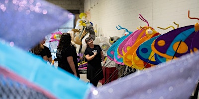 Hauptbild für BeltLine Lantern Parade: Lantern Ideas & Studio Tour!