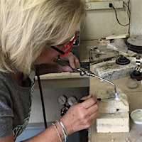 Imagem principal de Metalsmithing Open Studio 4-Week Class