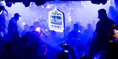 Imagem principal de Privilege Fridays