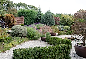 Autumn House & Garden Inspections  primärbild