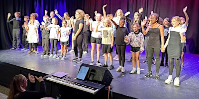 Primaire afbeelding van "Newsies" Musical Theater Summer Camp