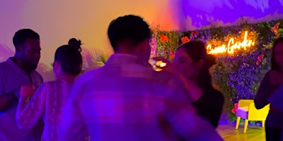 Beginner Salsa & Bachata Classes - Friday's primary image