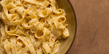 Hauptbild für In-Person Class: Fresh Handmade Pasta: Fettuccine Alfredo (NYC)