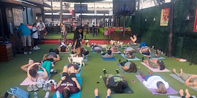 Immagine principale di Goat Yoga Houston At Little Woodrows EADO location Saturday April 6, @11AM 