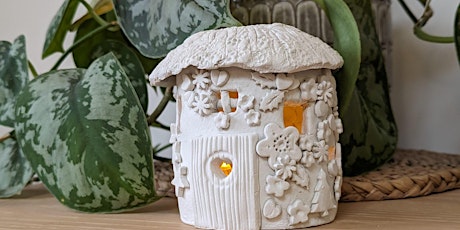 Fairy tea-light house from air drying clay