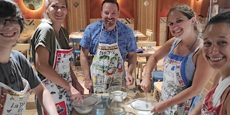 Pizza Making Class in the Heart of Naples
