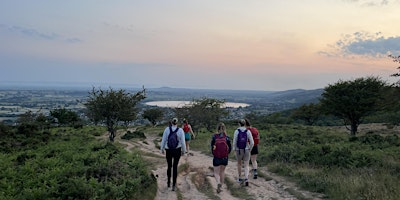 Immagine principale di Sunset to Full Moon - Cheddar Gorge 6km hike (Women only) 
