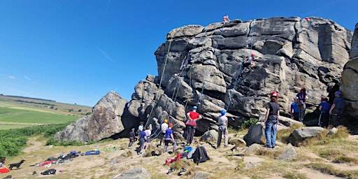 Imagen principal de Come and Try Climbing at Great Almscliff Crag