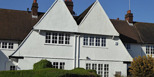 Hauptbild für Walking Tour - Arts and Crafts of Hampstead Garden Suburb