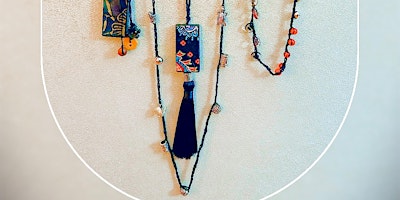 Image principale de Beaded Crochet Necklace with Pendant