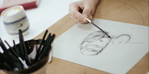 Imagem principal de Charcoal Cafe: Free Drawing Sessions