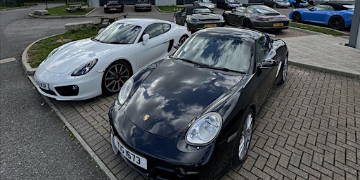 Porsche Meet & Drive from Portsdown Hill, Portsmouth, Hampshire  primärbild