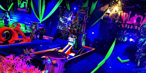 Imagem principal do evento Crazy Golf Singles Party (Age Range: 25-40) *Limited Places Available*